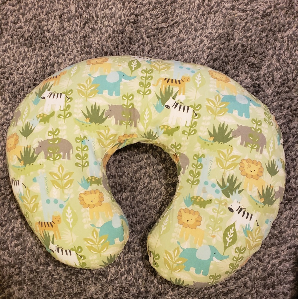 Boppy for Babies/Mom👶